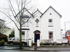 Buckland Lodge Hotel-Guest House