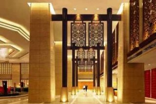 Hilton  Capital Airport