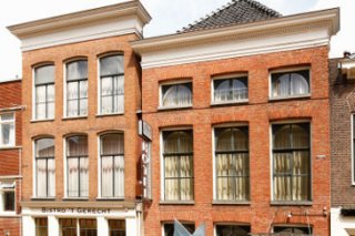 NH Hotel De Ville