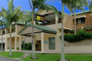 side Self-Contained Budget Motel