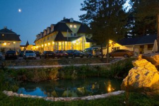 Gyöngye Wellness Hotel
