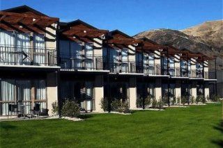 Grand Mercure Oakridge Resort Lake