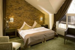 Nells Park Hotel