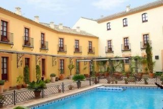 Alcázar de la Reina