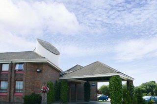 Damon’s Motel