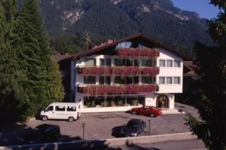 Hotel Rheinischer Hof