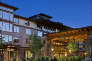 The Cove Lakeside Resort