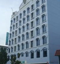 Hotel 81 Palace