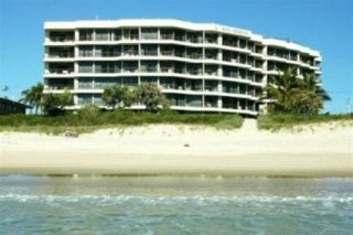 San Simeon Beachfront Apartments