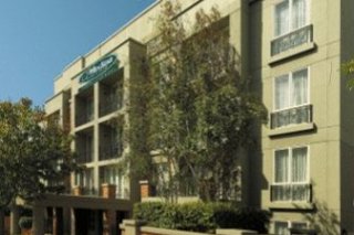 Medina Executive South Yarra