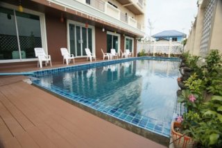 Convenient Grand Hotel