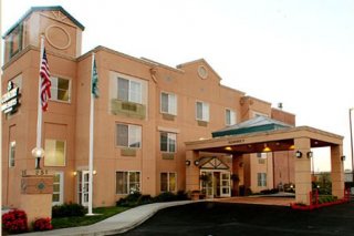 Country Inn & Suites