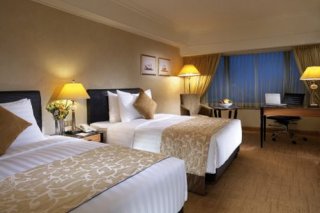 Royal Plaza Hotel