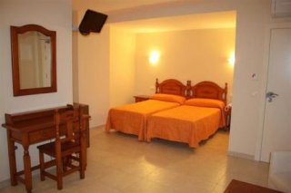 Hotel Igh Eliseos