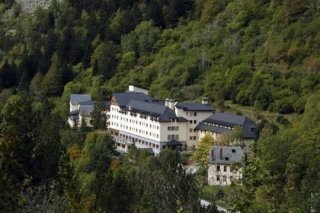 Hotel Manantial