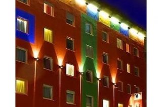 1st Creatif Hotel Elephant