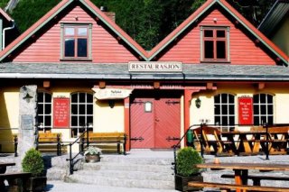 stunet Hotel