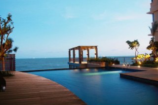 Aston  Hotel & Residence