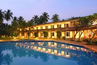 Palm Village Hotel