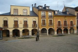 Aroi Bierzo Plaza