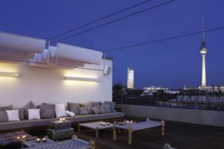 Hotel Amano