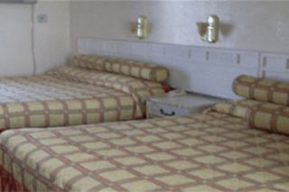 AAE Fontainbleau Inn