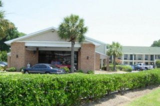 Country Hearth Inn & Suites
