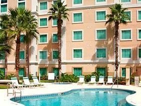 Hawthorn Suites by Wyndham Lake Buena Vistaa Sky Hotel & Resort