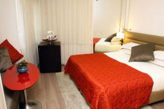 Maxim Hotel
