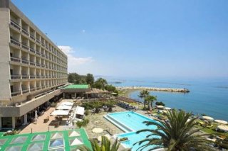 Holiday Inn