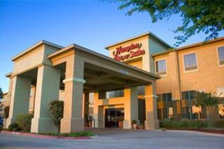 Hampton Inn & Suites