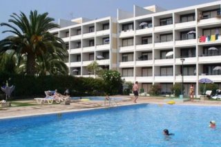 Parque Mourabel Oasis Village & Pé do Lago