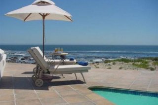 Oystercatcher Lodge