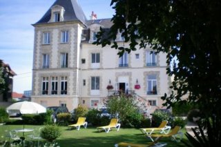Le Saint-Georges