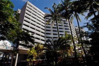 Rydges Esplanade Resort