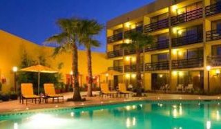 Crowne Plaza  North