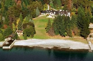 La Cascada Hotel