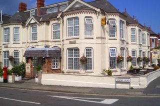Brookside Hotel