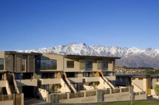 Garden Court Suites & Apartments