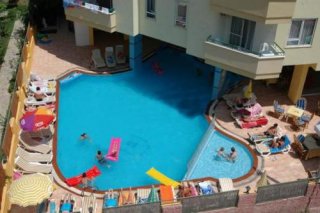 Albatros Aparthotel