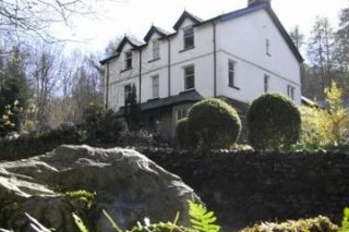 Knoll Country House