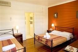 Easystay Bayside Motel