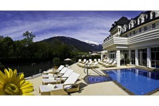 Grand Hotel