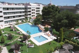 Atenea Park Suites & Apartments