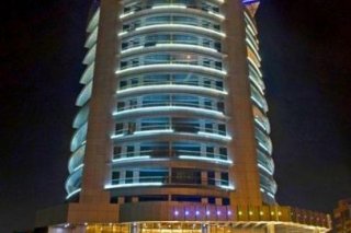 City Seasons Hotel