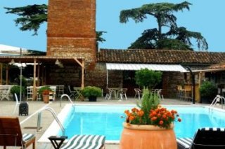Hôtel Restaurant Le Canard Sur Le Toit