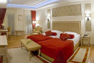 Hotel President