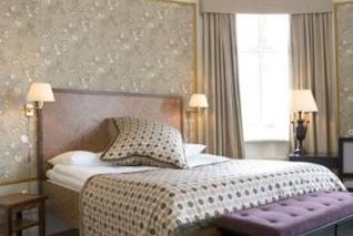Grand Hotel
