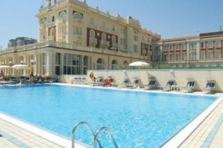 Grand Hotel