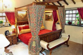 Wizards Thatch Luxury Suites